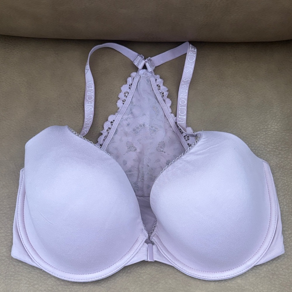 Victoria's Secret Lavender Lace Bra